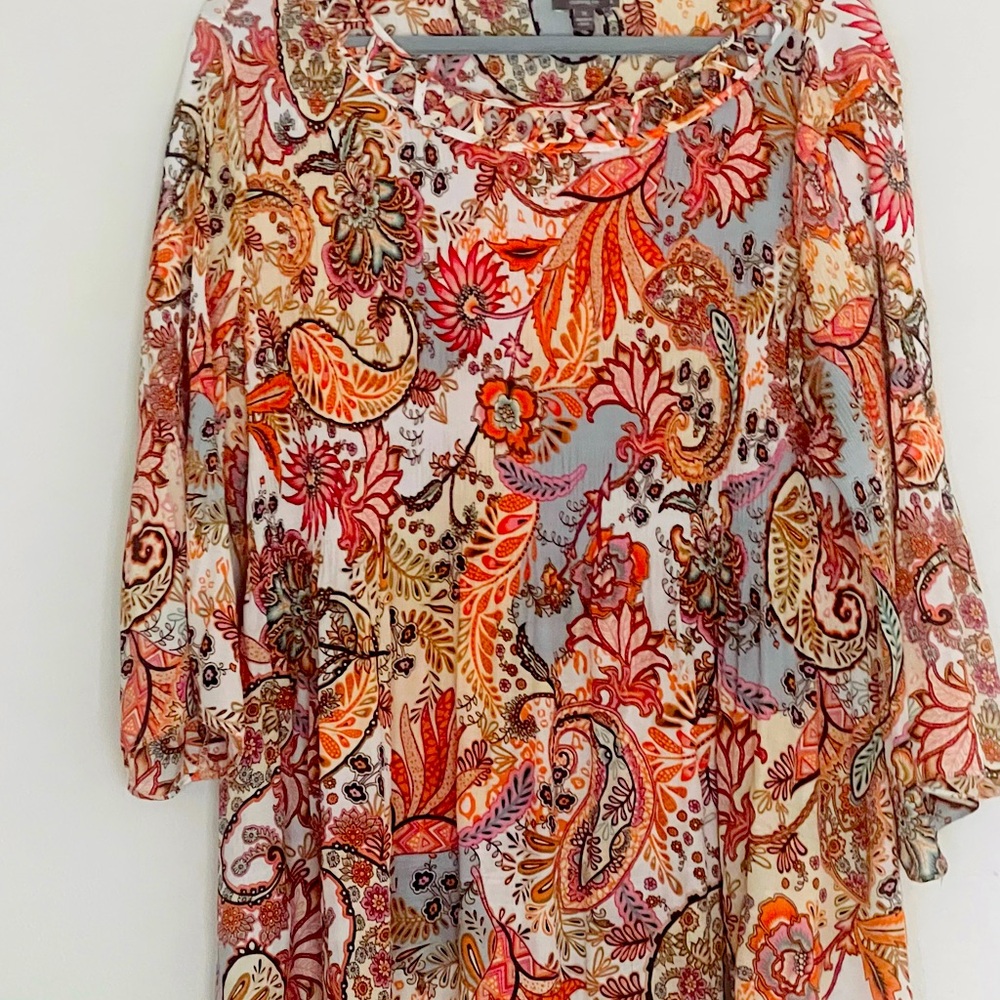 This really nice Ninety Clothing Co blouse top